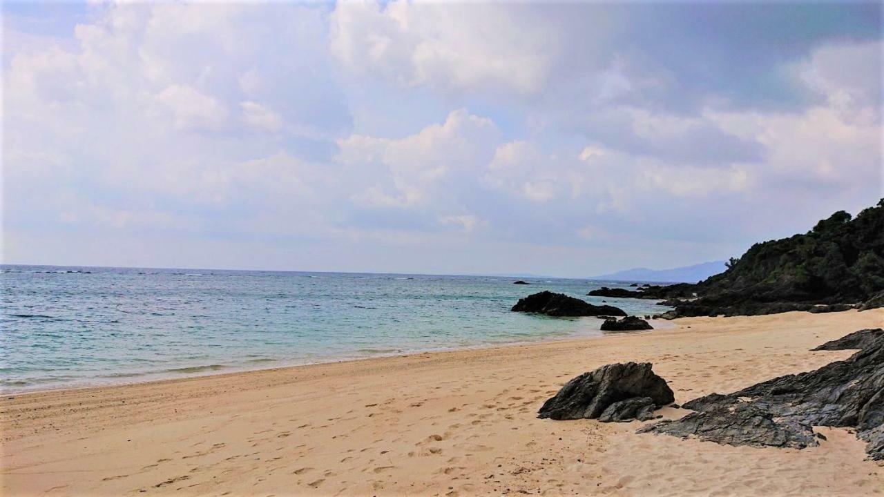 Beach Resort Hotel Kalakaua Онна Экстерьер фото