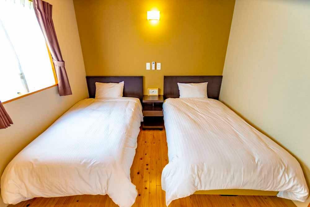 Beach Resort Hotel Kalakaua Онна Экстерьер фото