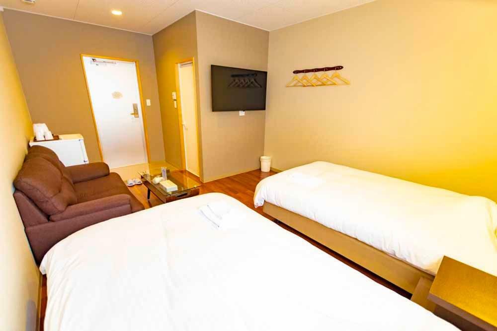 Beach Resort Hotel Kalakaua Онна Экстерьер фото