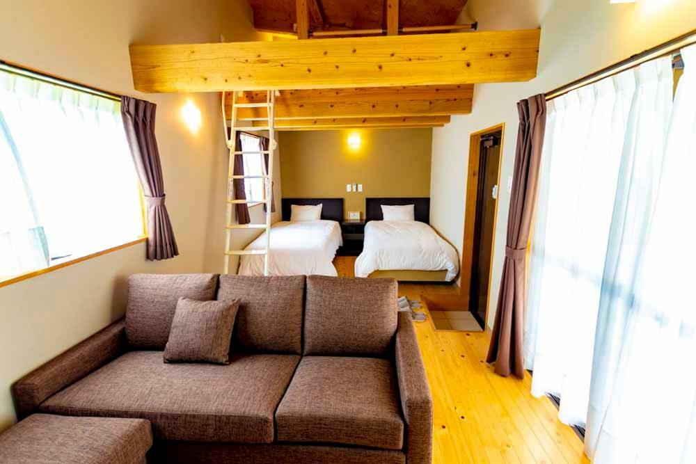 Beach Resort Hotel Kalakaua Онна Экстерьер фото