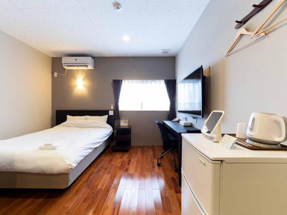 Beach Resort Hotel Kalakaua Онна Экстерьер фото
